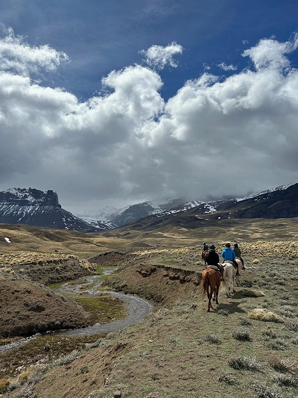 Groupe de cavalier en Patagonie
