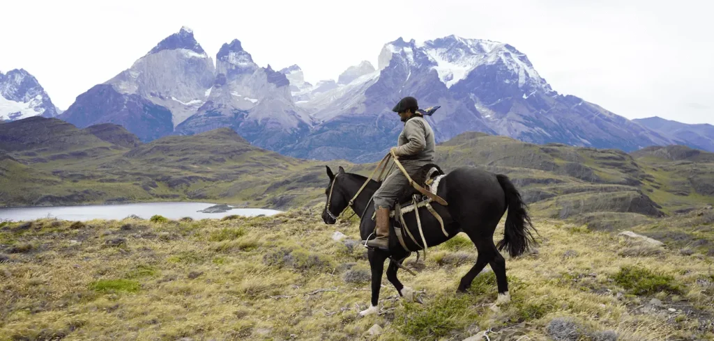 gaucho a cheval en patagonie au chili